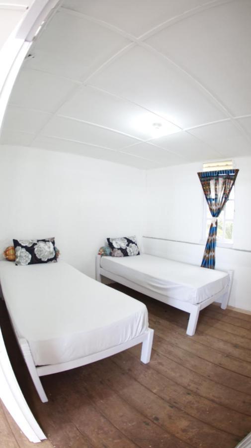 Nias Surf Stay Lagudri Екстер'єр фото