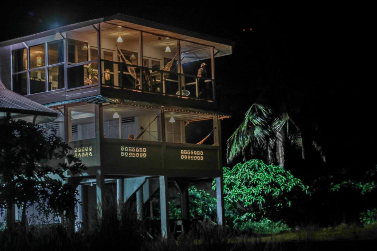 Nias Surf Stay Lagudri Екстер'єр фото